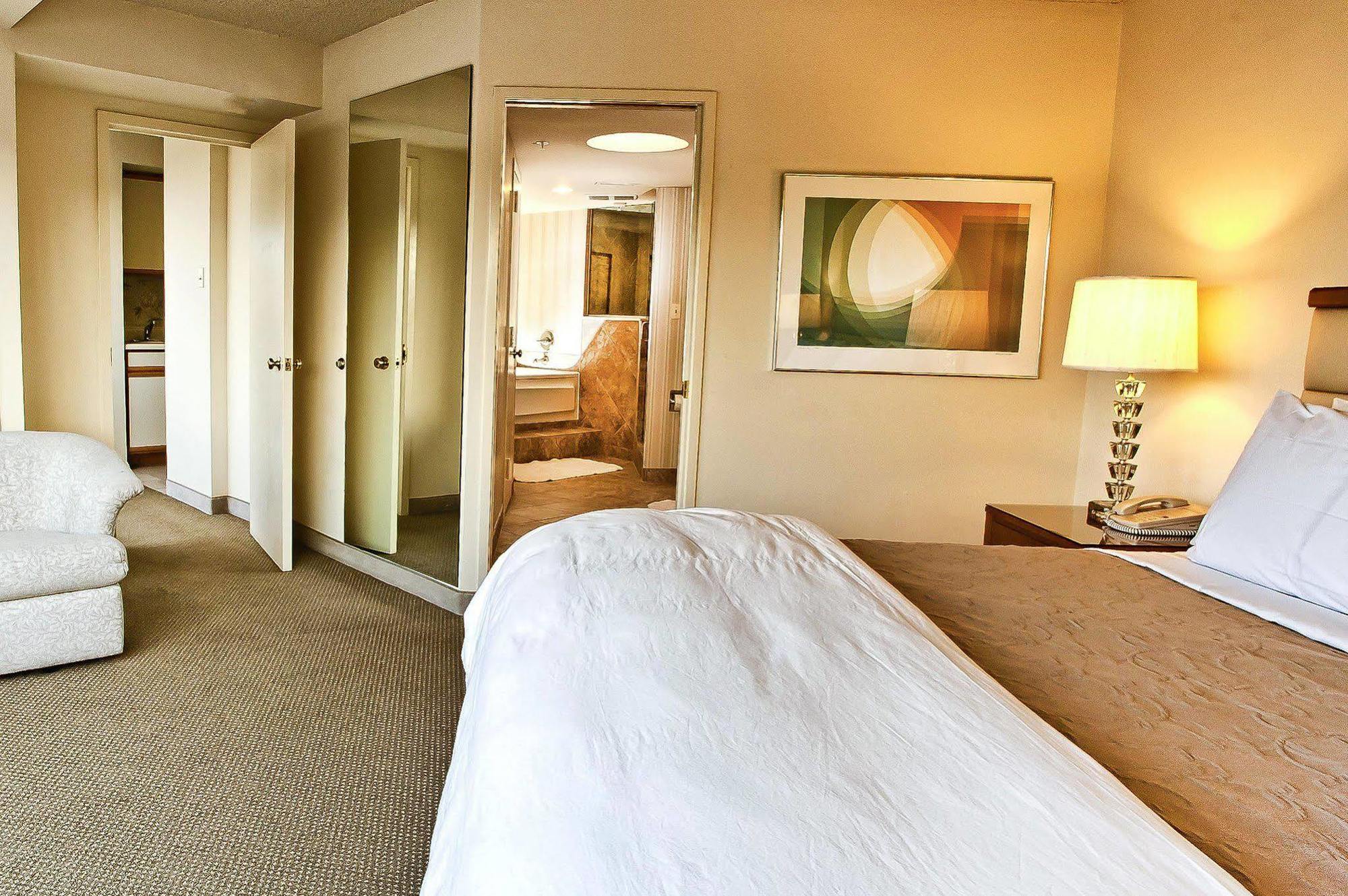 Georgetown Suites Courtyard Вашингтон Экстерьер фото