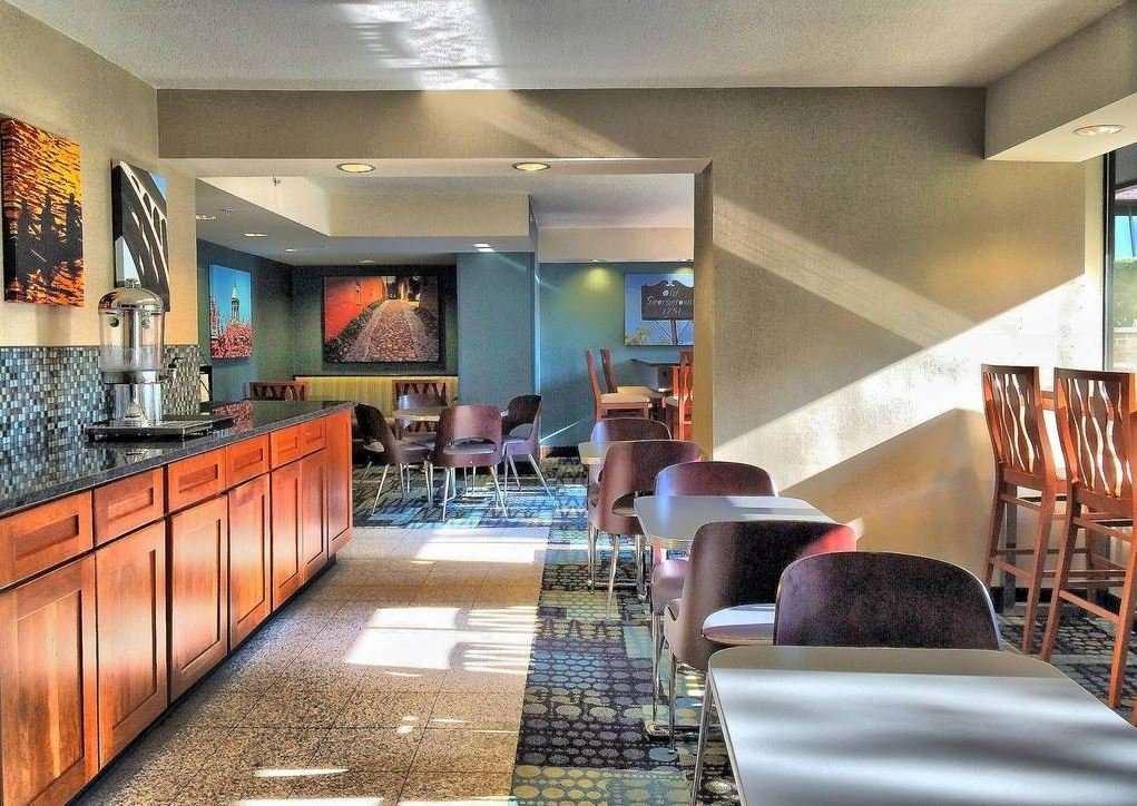 Georgetown Suites Courtyard Вашингтон Ресторан фото